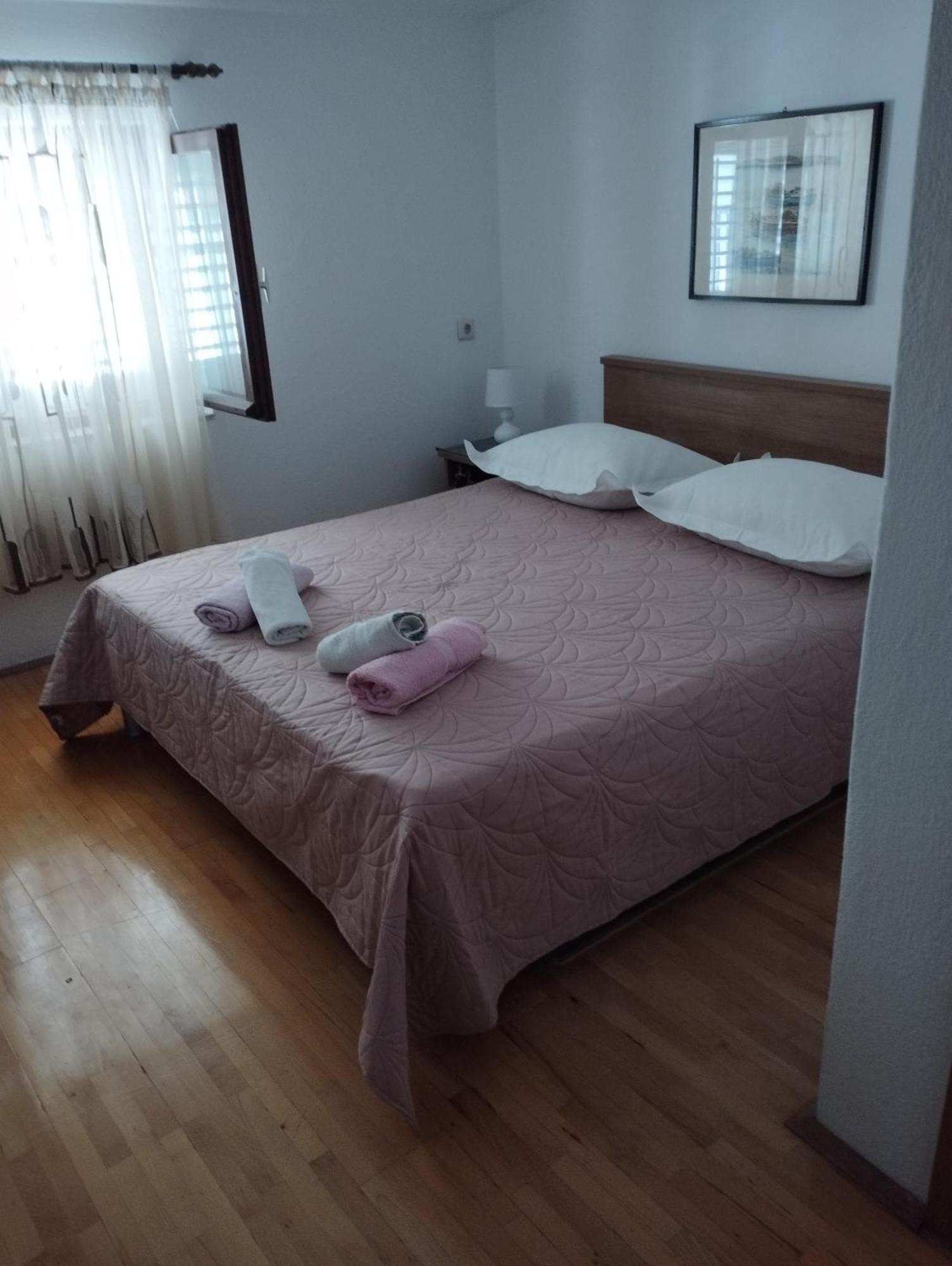 Guest House Gracijana Makarska Ngoại thất bức ảnh