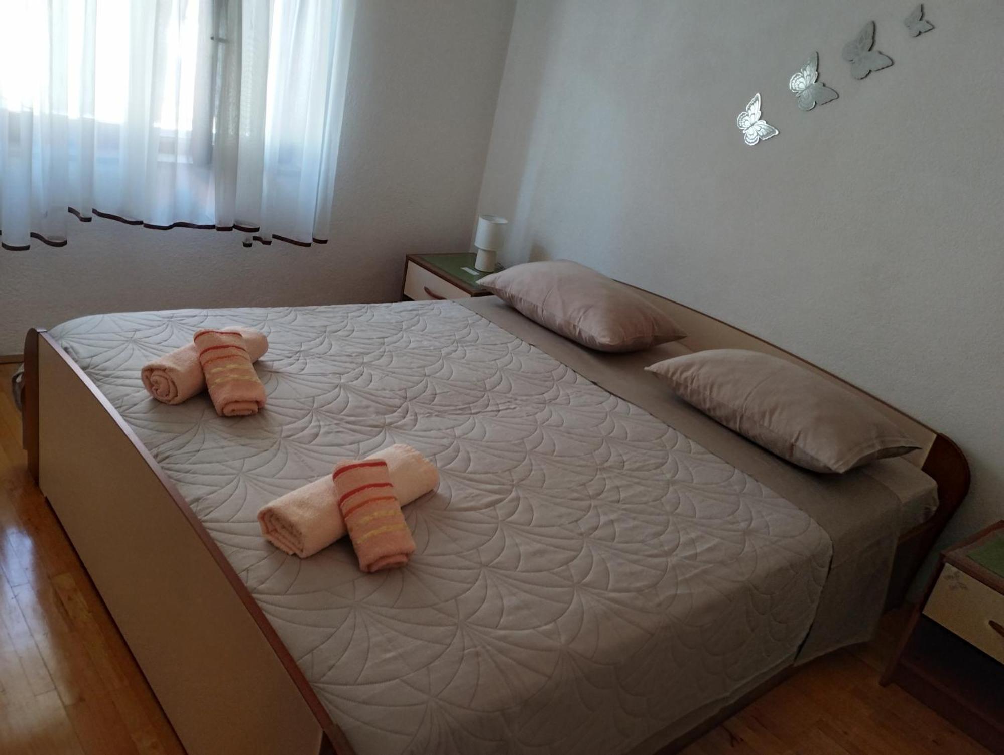 Guest House Gracijana Makarska Ngoại thất bức ảnh