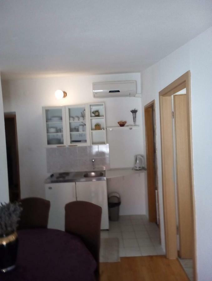 Guest House Gracijana Makarska Ngoại thất bức ảnh